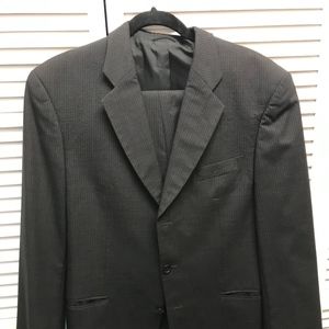 Mens  suits size 38 - 40 Short, pants size 32